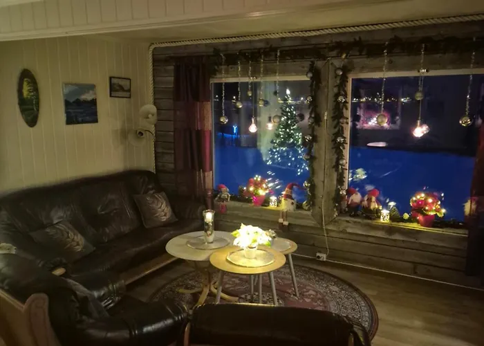 Utsikten I Holiday home *